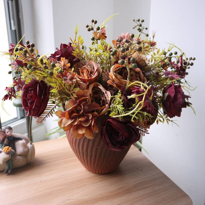 Faux Rose Daisy Hydrangea Floral Arrangement for wholesale by Liffy