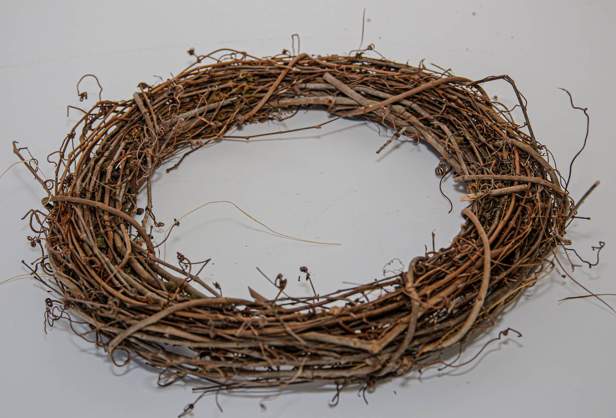 Forever Green Art - Wholesale Wreath - Grapevine Wreath1