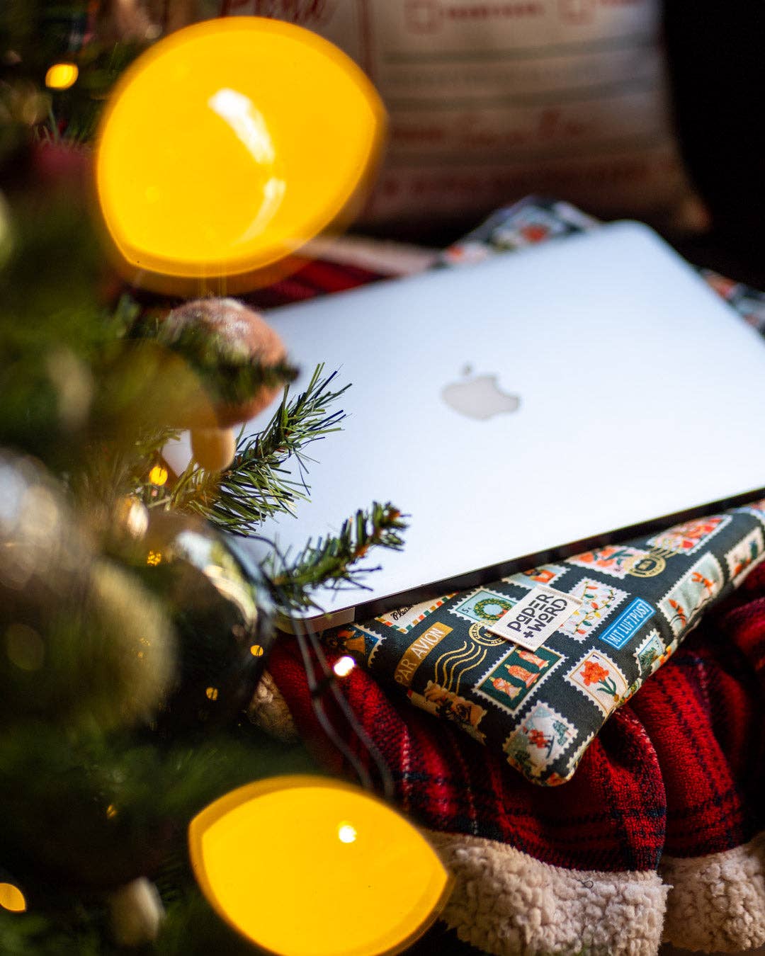 Paper and Word - Wholesale Laptop/Tablet Case - Women's - Tidings | Tech Sleeves8