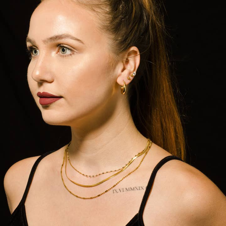 Collier en or à trois couches IRIS pour la vente par HACKNEY NINE