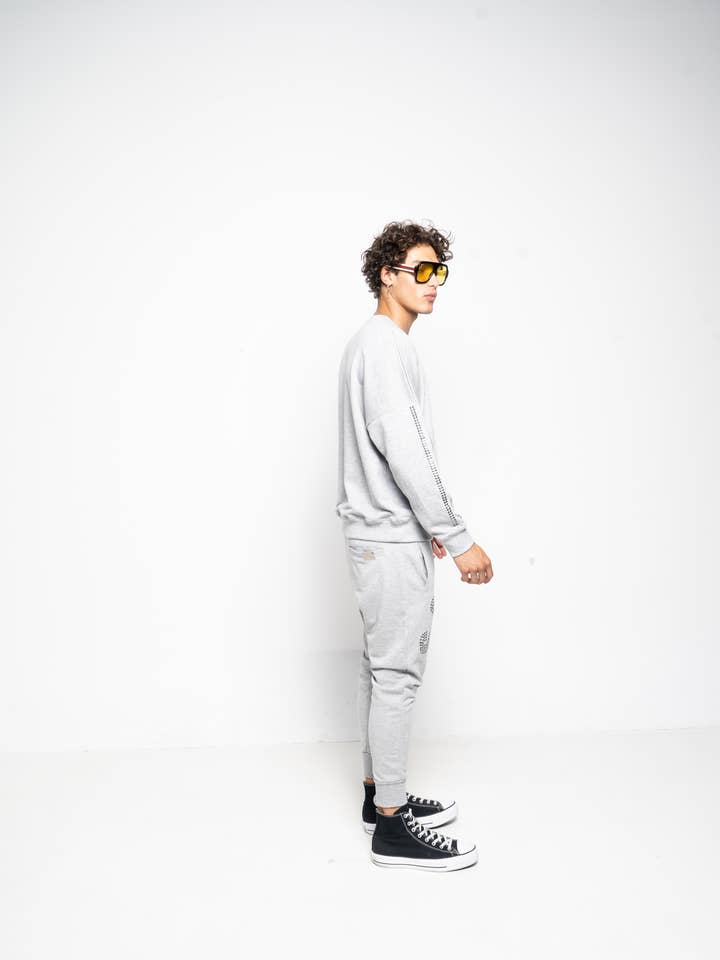 Pantaloni borchiati S. per la vendita all'ingrosso da parte di Freakchic ny