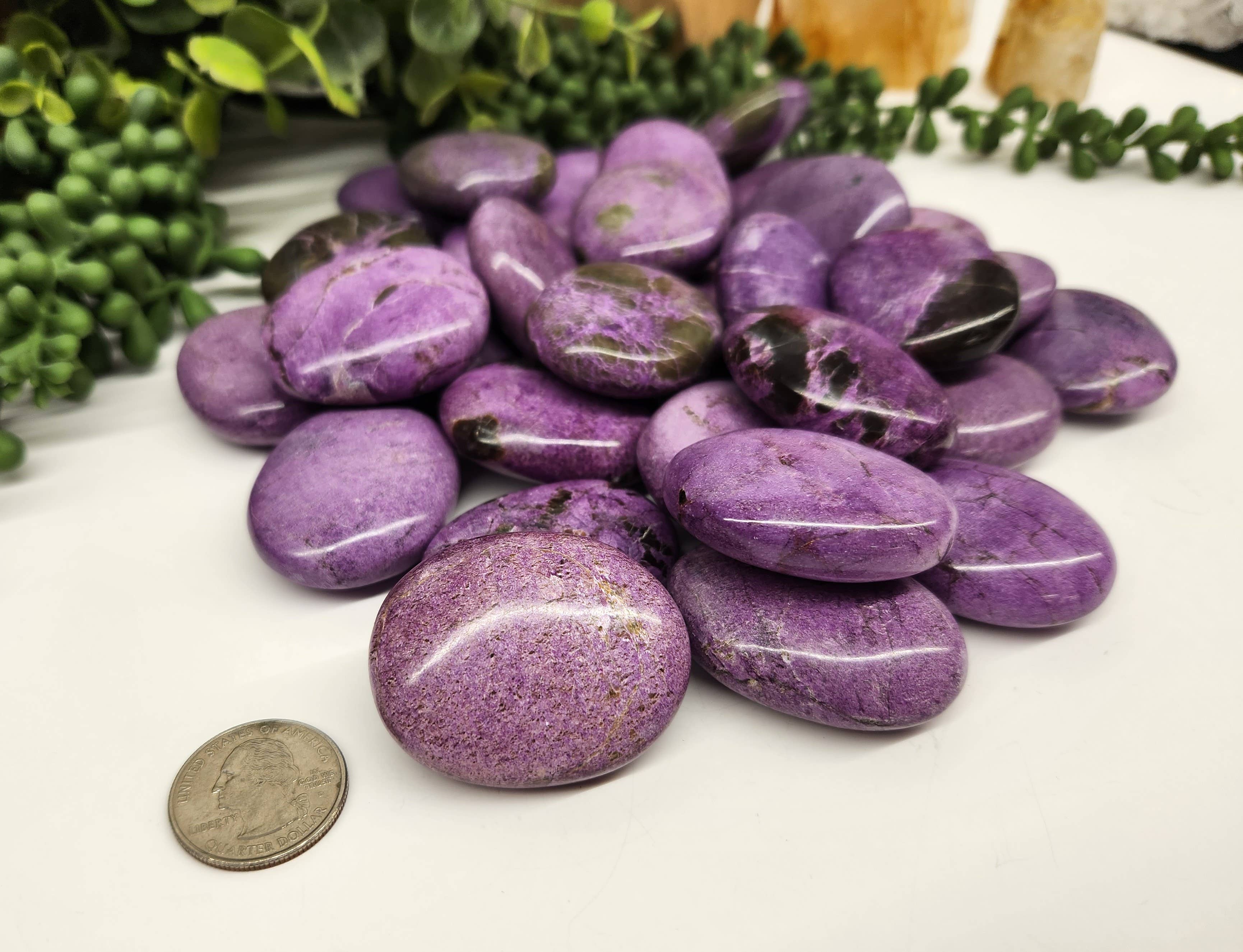 Meraki Gemstones - Vendita all'ingrosso Pietra/cristallo spirituale - Pietre preziose di palma in stichtite (45x35x15mm)5