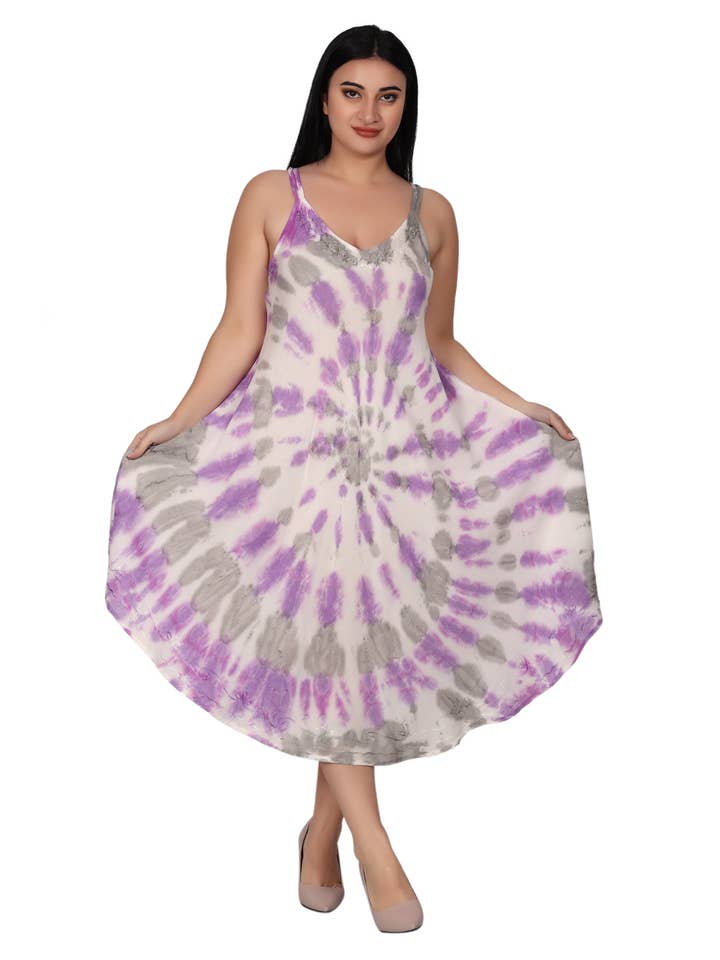 Colori assortiti. Abito tie dye con spalline sottili 482174 in vendita all'ingrosso su Faire10