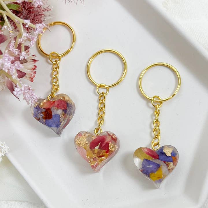 Hjärta blomma kronblad nyckelring för wholesale av Rooted