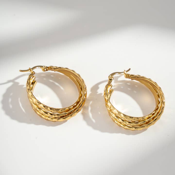 COSMOS - Wholesale Hoop Earrings - Hammered golden stainless steel creoles for women chic evening1
