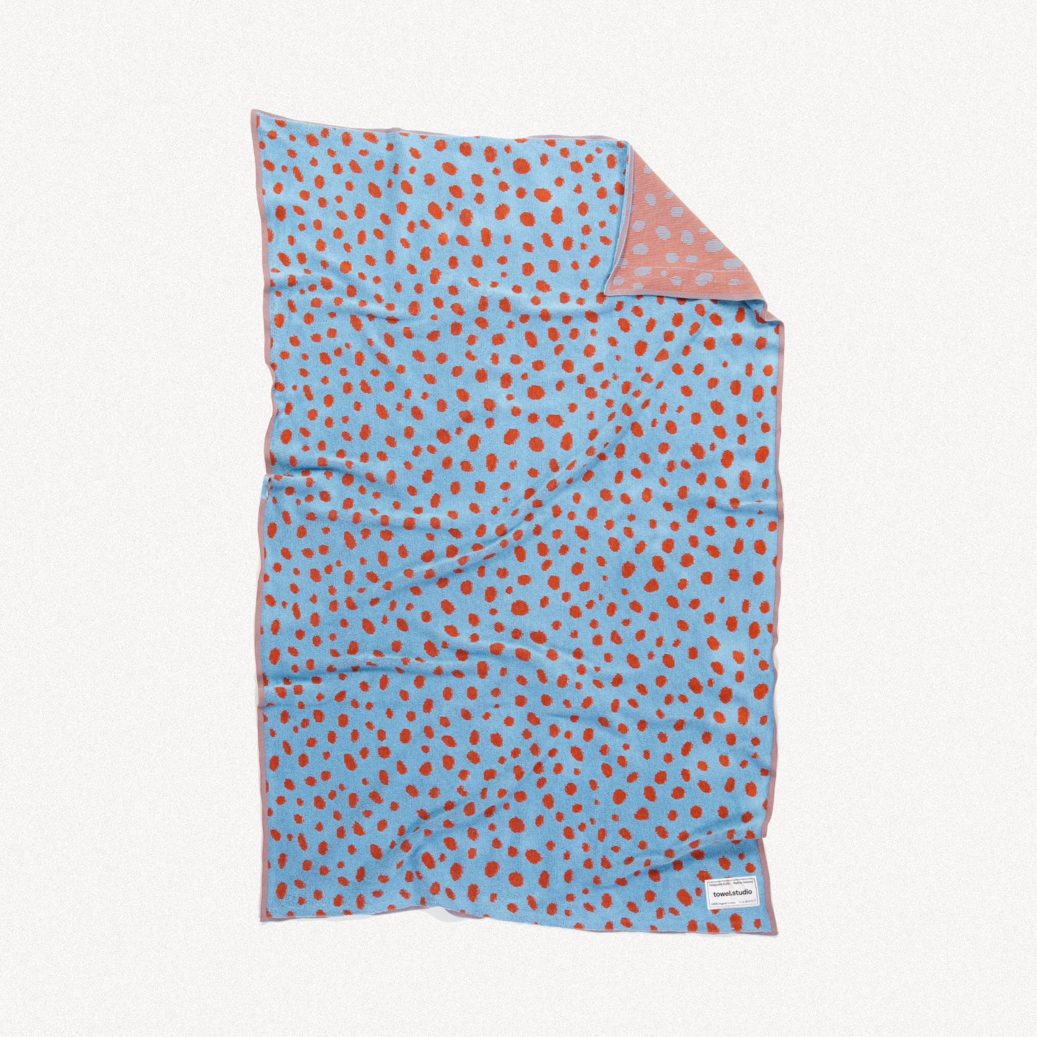 towel.studio - Wholesale Beach Towel - Pebbles Beach Towel | Sky & Brick