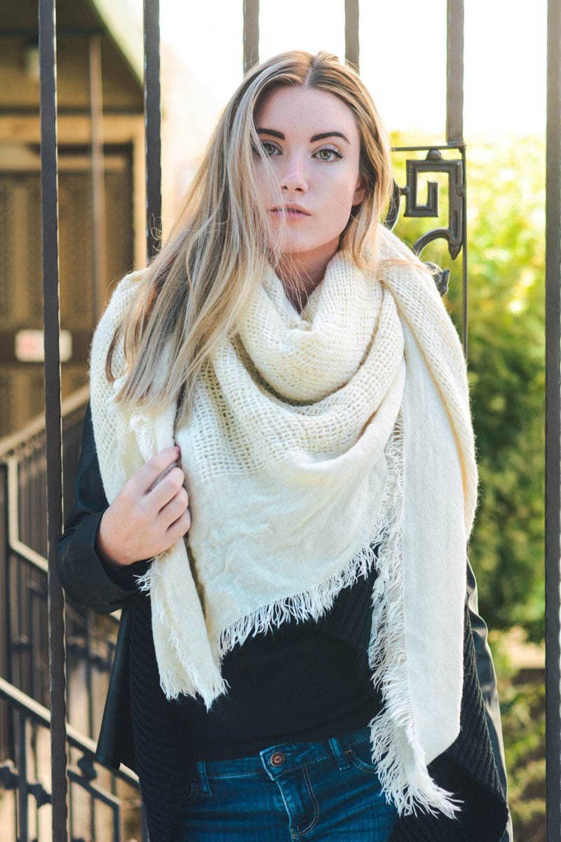 Leto Accessories - Venta al por mayor Bufanda - Mujer - Bufanda cuadrada de tejido abierto en 5 colores - estilo acogedor y chic7