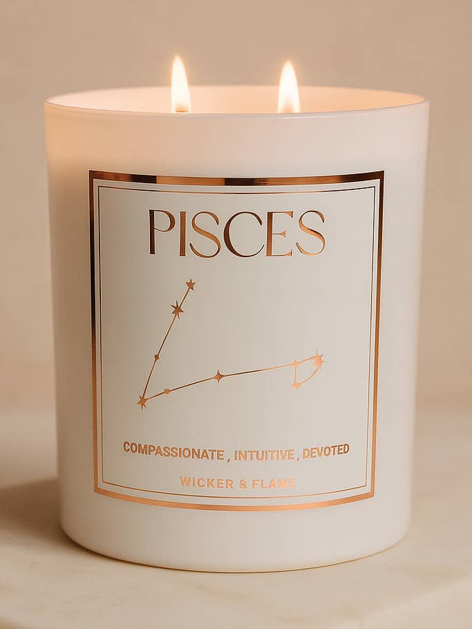 ♓ Bougie du zodiaque Poissons pour la vente par Wicker and flame