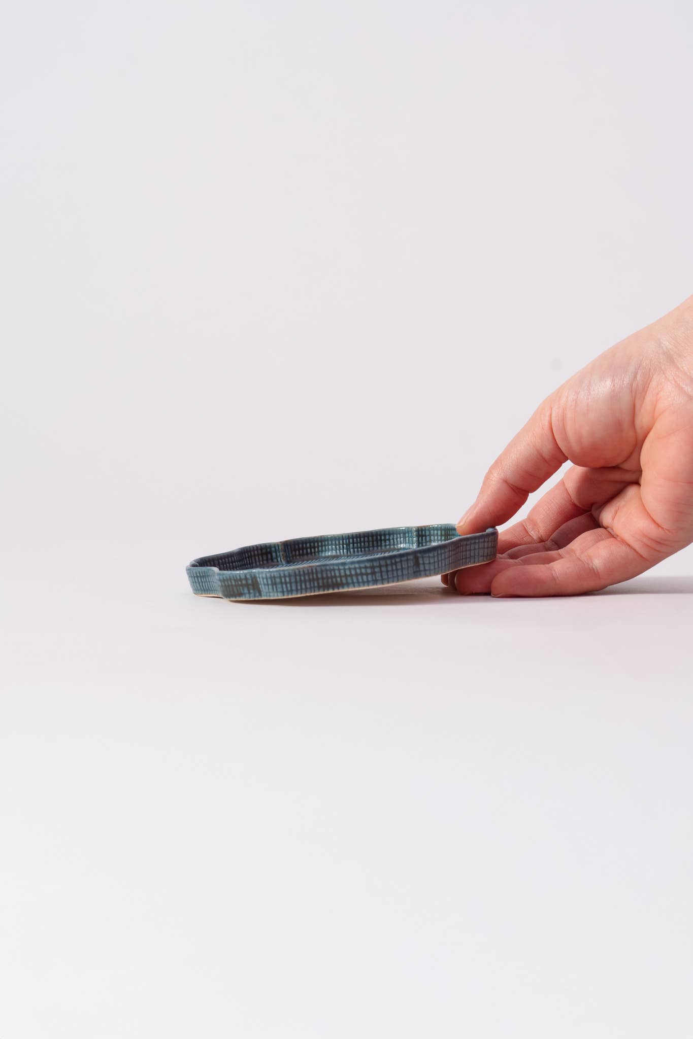 LAKOLE - Wholesale Serving Plate - Kayame Pattern Plate Small13