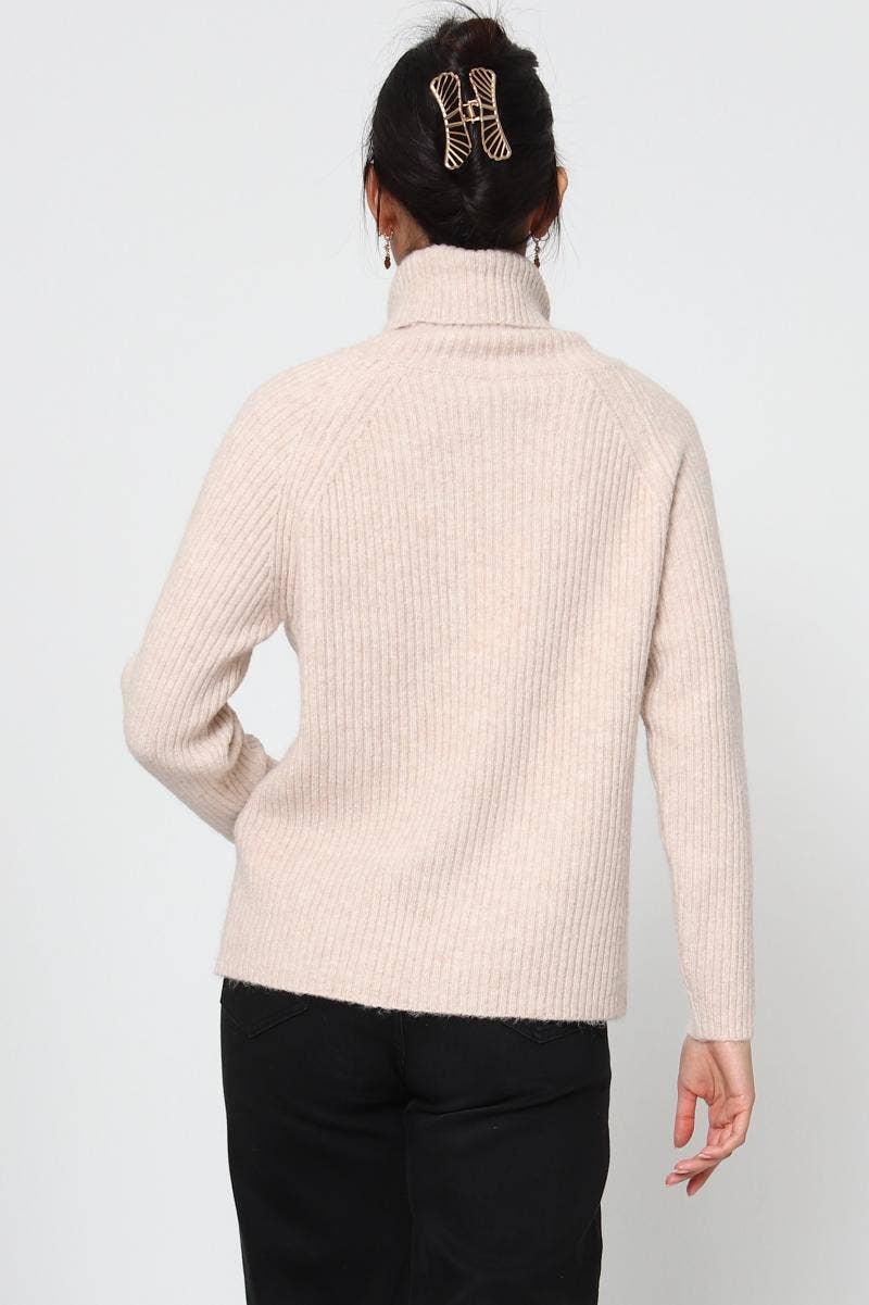 DIX-ONZE - Vente Pull en maille – femme - Pull Maille Côtelée – Col Roulé & Manches Longues2