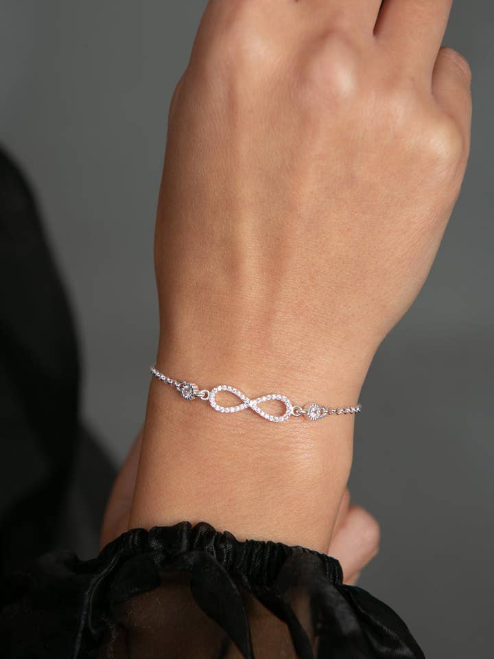 Pulseira Feminina Infinito em Prata de Lei 925 Banhada a Ródio por atacado de Volenia Silver