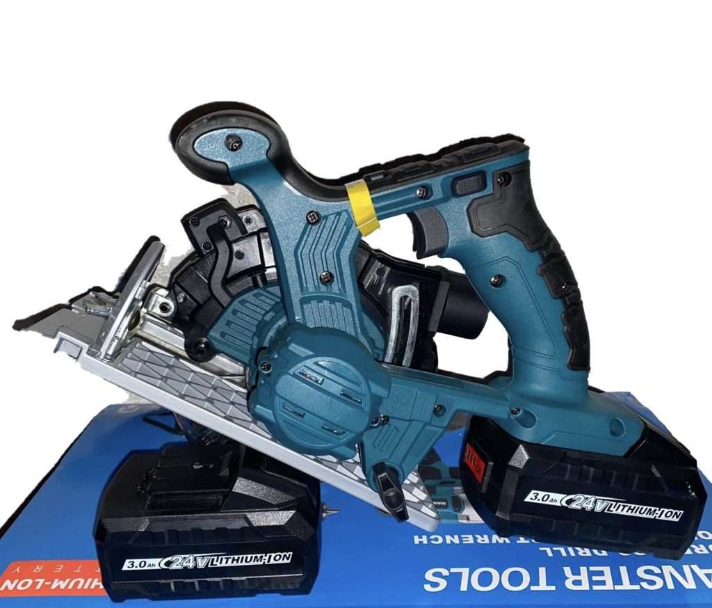 Royal Swiss - Wholesale Handy Tool - Circular Saw 150 Mm - Two 3Ah / 24V Batteries2