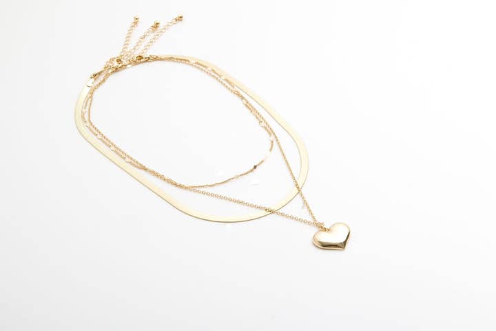 Three-row gold-coloured necklace for wholesale by Accessoires by KHB