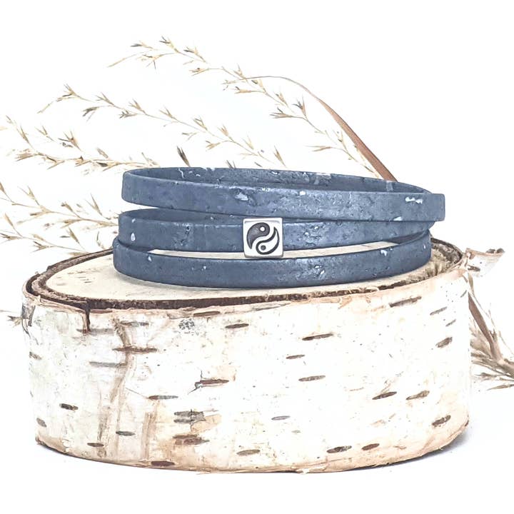 Yin & Yang - Triple Wrap Cork Bracelet for wholesale by Elisabetta Studio