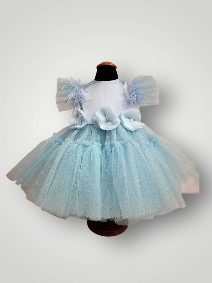 Robe en perles pour la vente par La Boutique dei Bambini