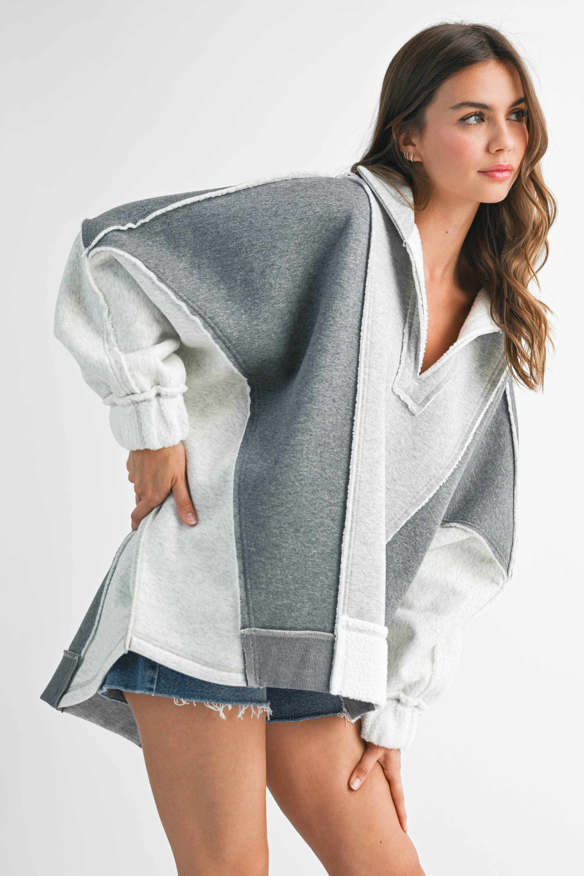 AEMI + CO - Wholesale Sweatshirt - Women's - 952CK Lallie Sweatshirt 62