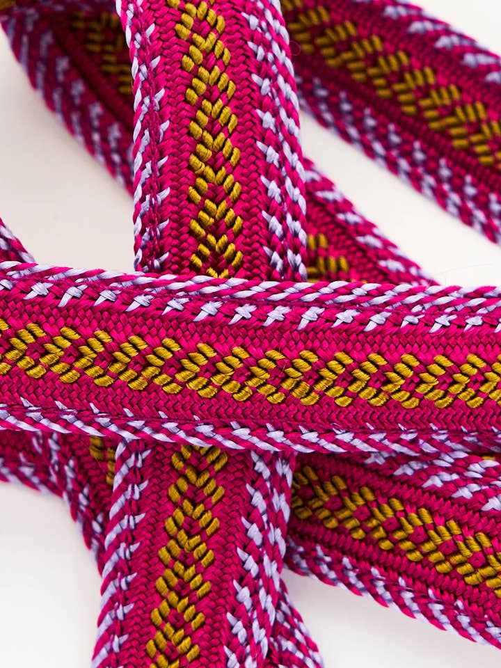 Porte-clés - ZAHRA - fruit du dragon pour la vente par YOOMEE