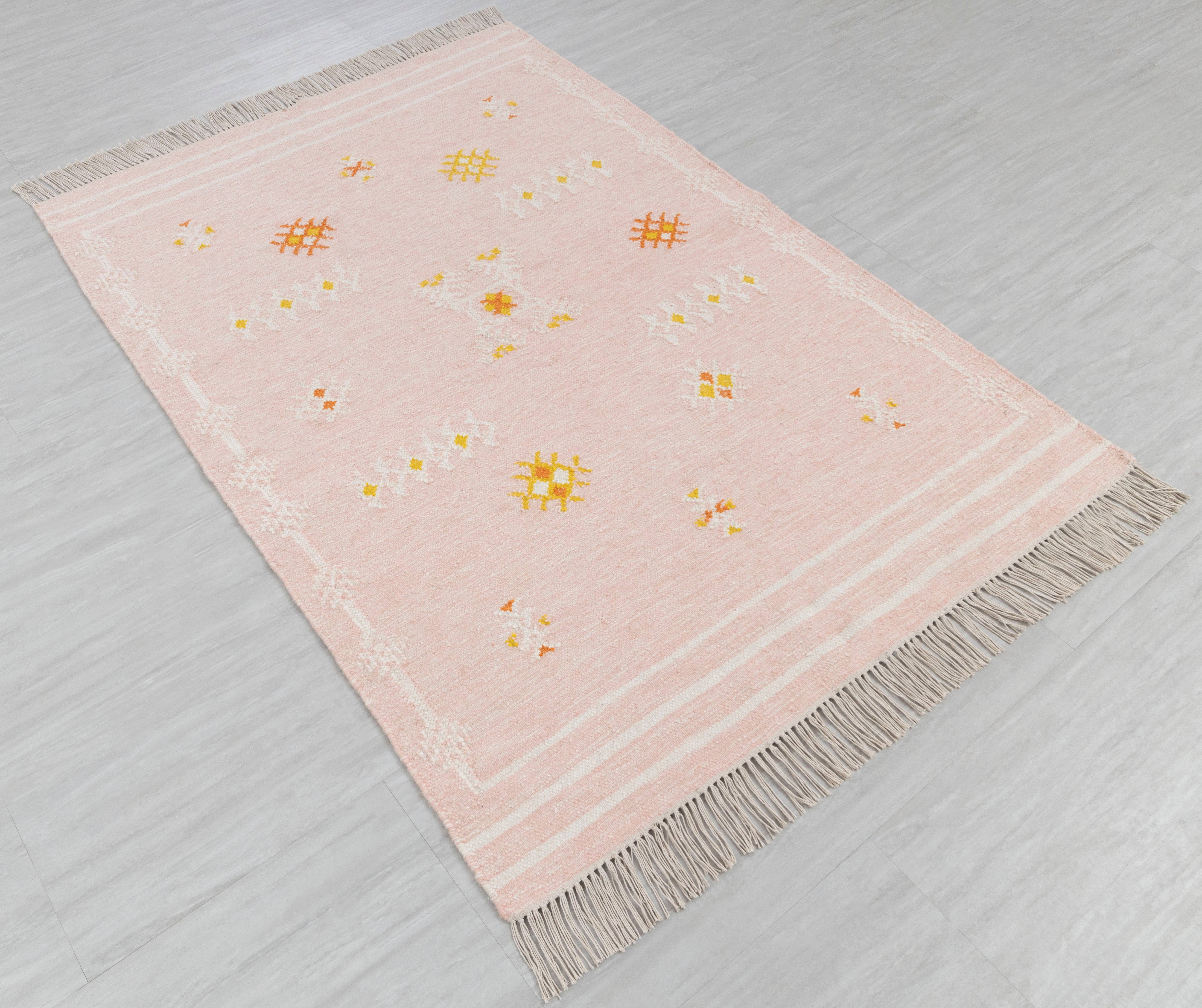 Aesthetic Homes LLC - Wholesale Area Rug - Pink Boho Wool Moroccan & Scandinavian Decor Rug AS-245