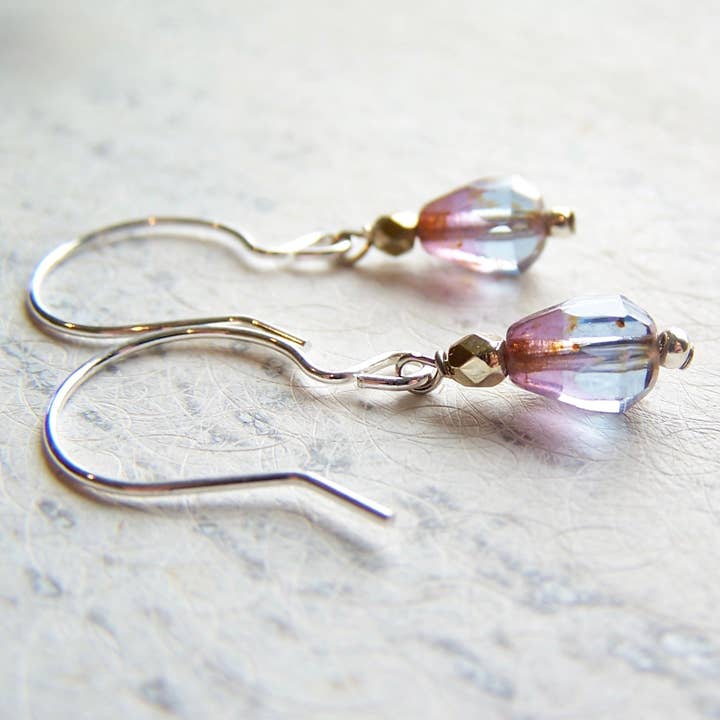 Itty Bitty Øreringe for engroshandel hos Jo Bird Jewelry