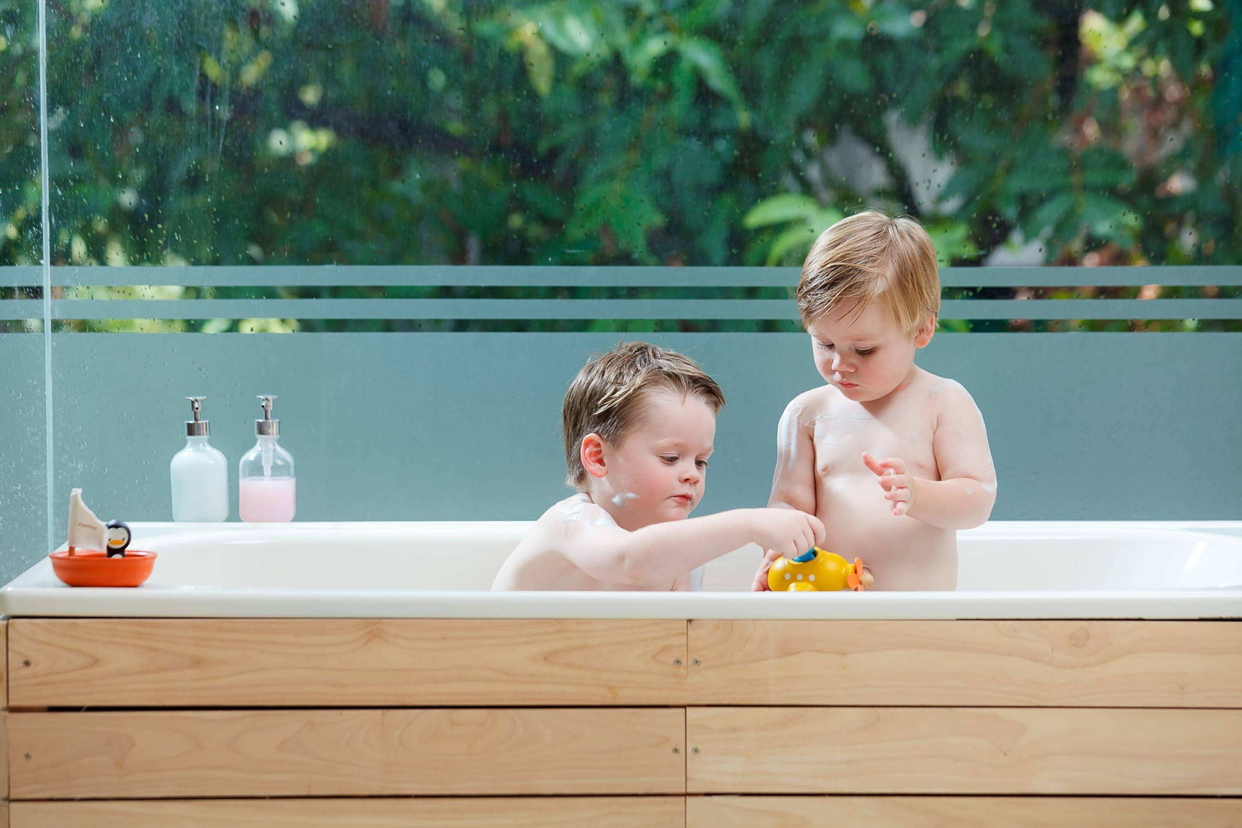 PlanToys - Wholesale Bath Toy - Baby - Baby's Dive & Explore Submarine Bath Toy3