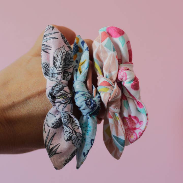Lot de 4 élastiques à nœuds pour cheveux en coton pour la vente par Garance & Lucie