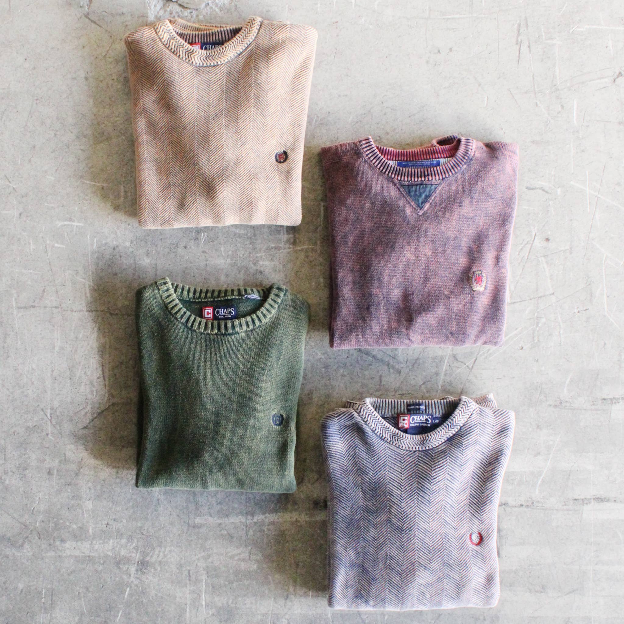 American Recycled Clothing - Wholesale Knit Sweater - Unisex - Acid Wash Oversized Knit Sweater Bundle1