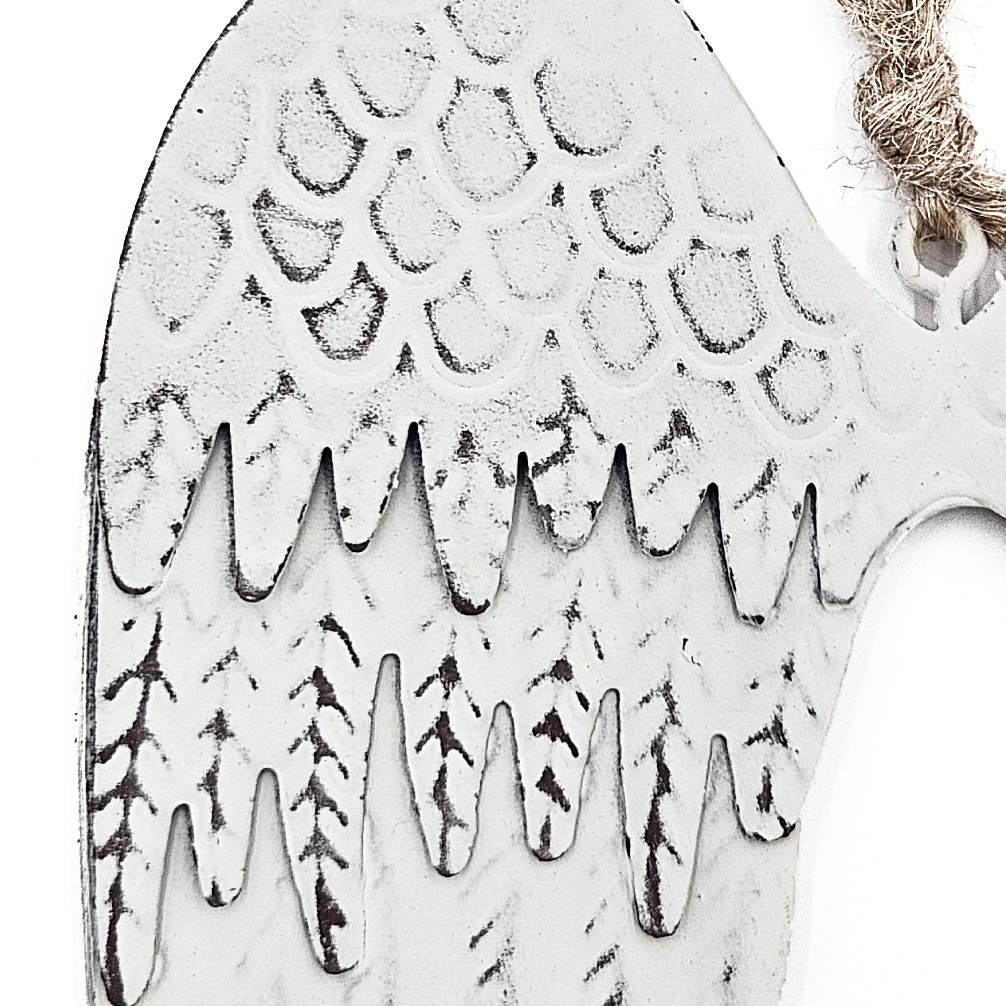 A&B Home Group Inc. - Vente Objets de décoration - Ornement suspendu en fer avec ailes 5x7,5", blanc5