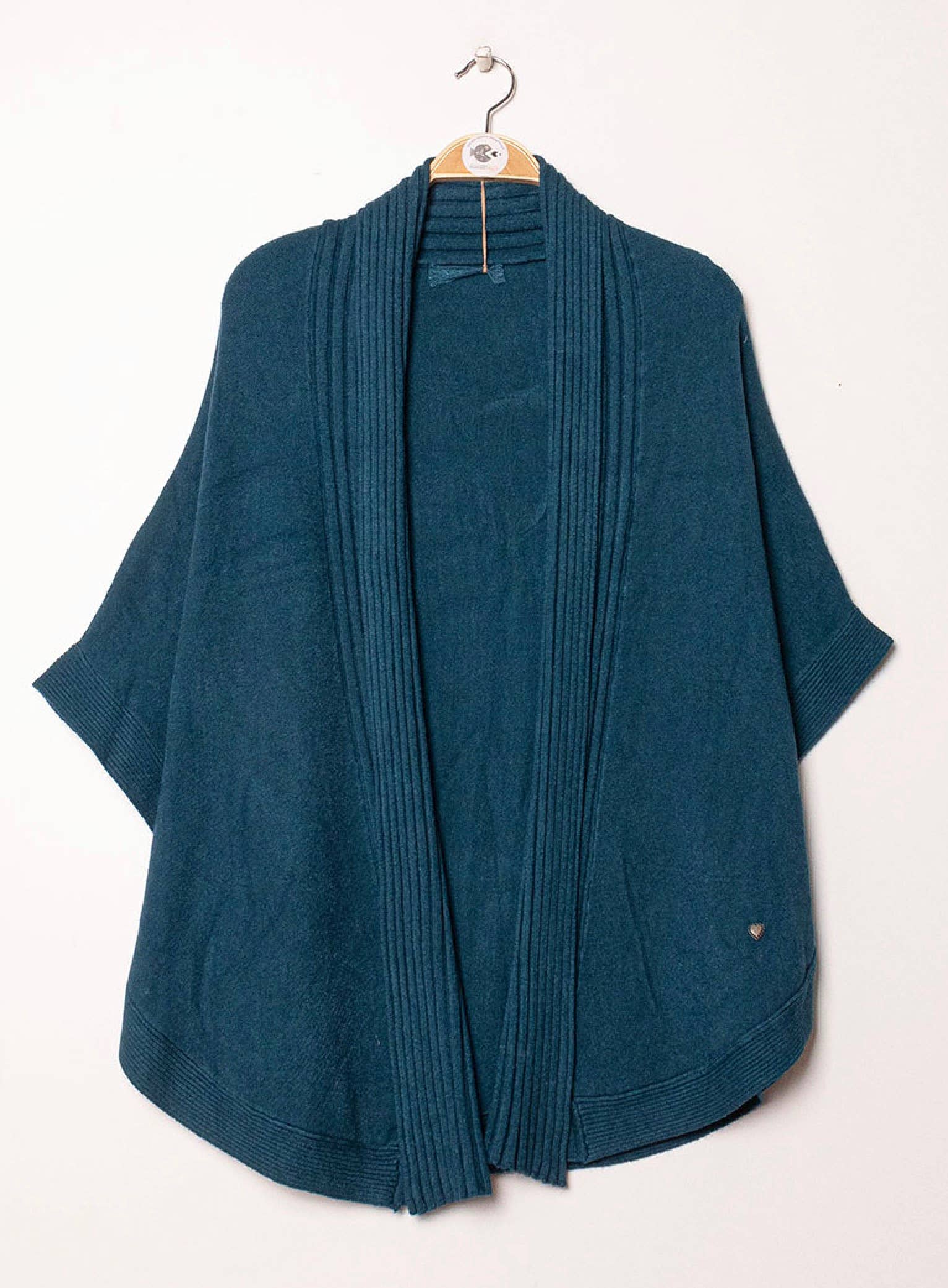 Happy look - Wholesale Cape - Women's - Women's Knit Cape Style Cardigan – Decorative Buttons5