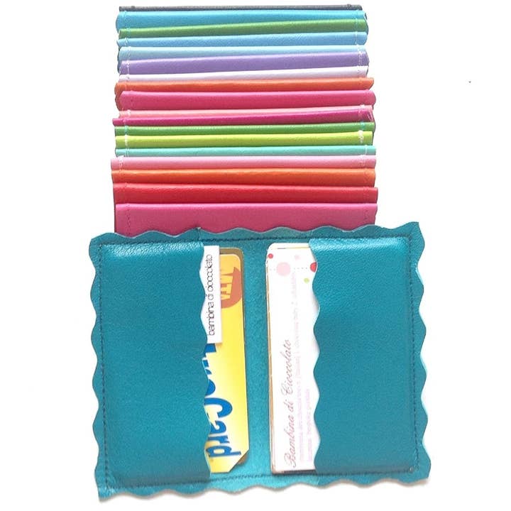 Bambina di Cioccolato – wholesale Card holder – women's – Metro Scalloped Leather Business Card Holder | Slim Wallet5