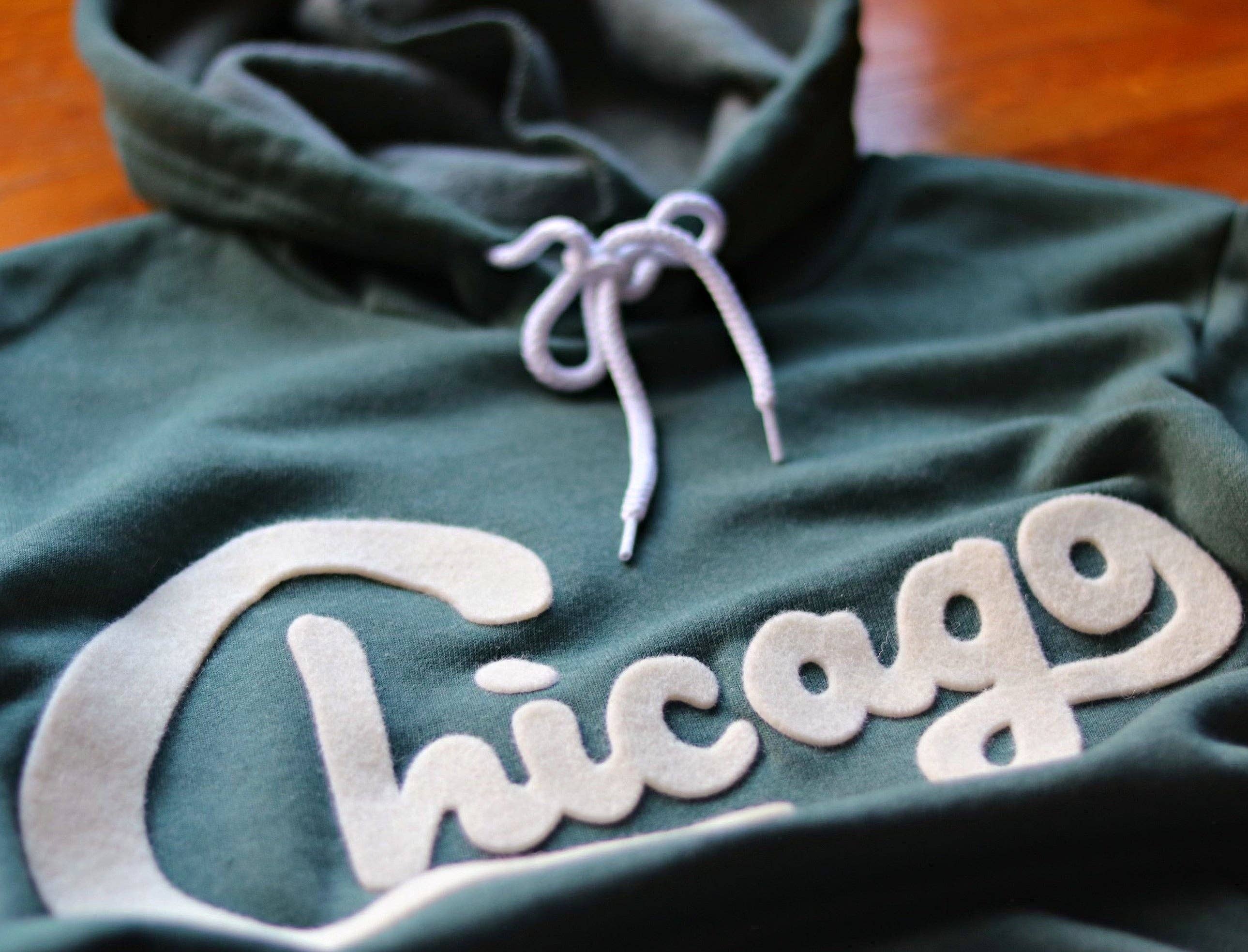 Chitown Clothing – Engroshandel Hoodie – Unisex – Chicago Filt Applique hættetrøje2