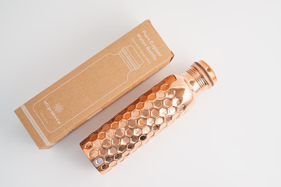 Goodly Gosh - Wholesale Water Bottle - Diamond Hammered Copper Water Bottle | 950ml | Handcrafted1
