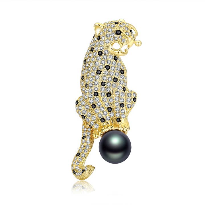 Leopard Edison Pearl Brooch for wholesale by Timeless Pearl