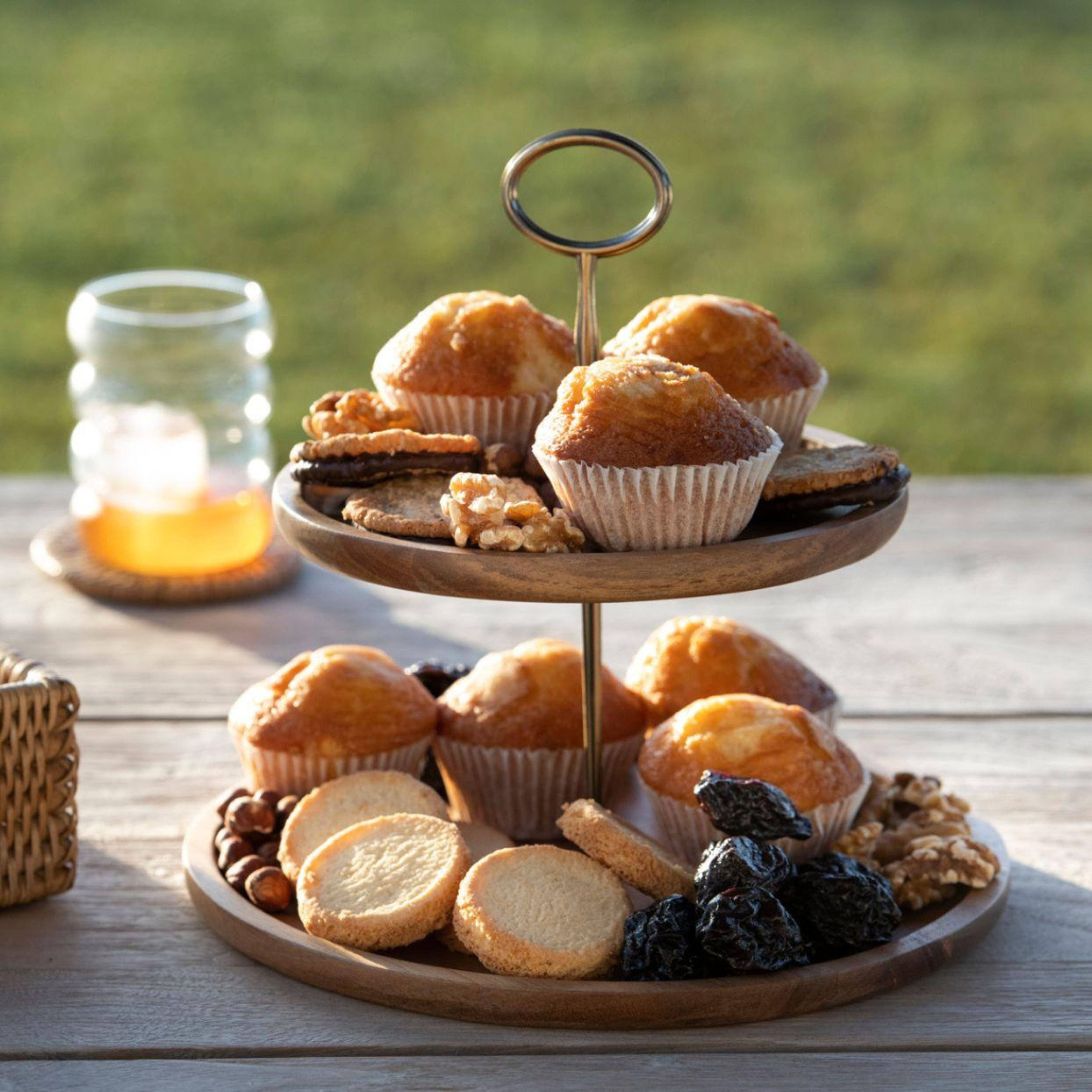 Andrea House – Großhandel Kuchenständer – Braunes Küchenständer aus Akazienholz mit zwei Ebenen für Kekse0