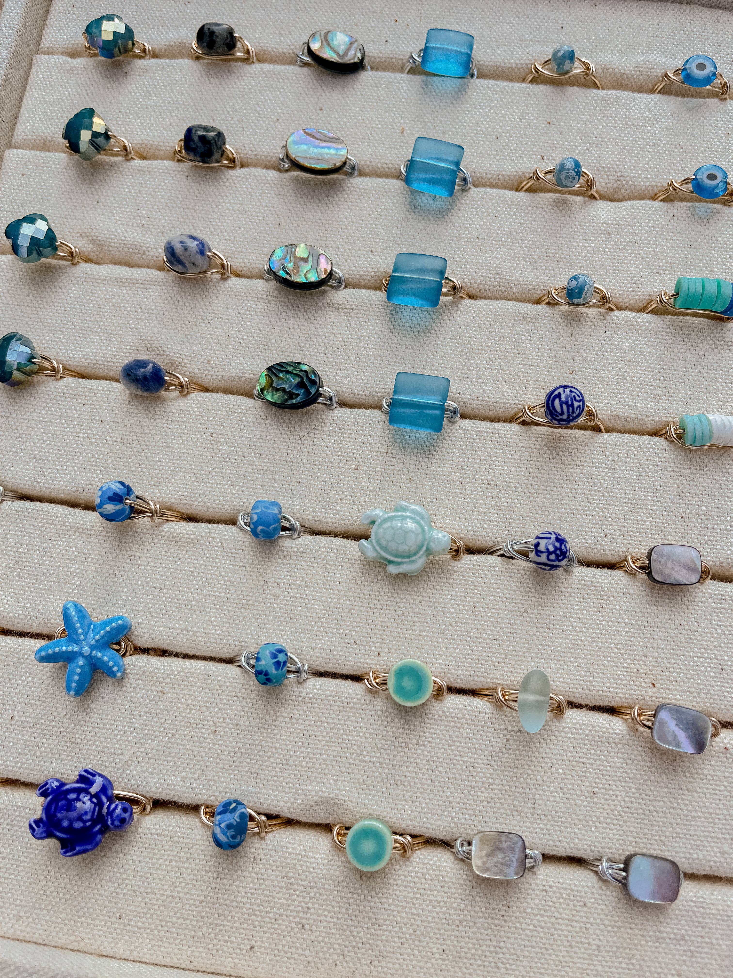 Bijoux Boutique LLC - Venta al por mayor Anillo de banda/apilable - Anillos de alambre surtidos: hechos a mano, aluminio, resistentes al agua4