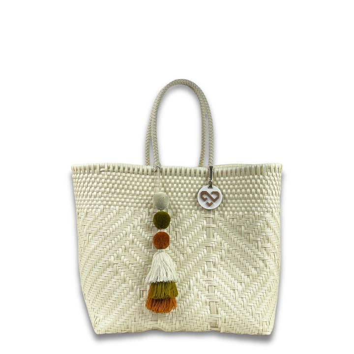 Maria Victoria - Wholesale Purse/Bag Accessory - Women's - Tassel 3T 01