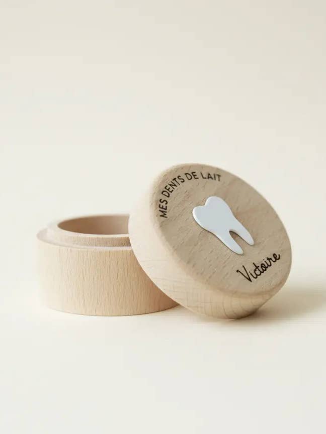 Boîte à Dents de Lait en Bois Personnalisée - Gravure Prénom - Cadeau Naissance Original - Rangement Dents de Bébé pour la vente par ATELIER MFK