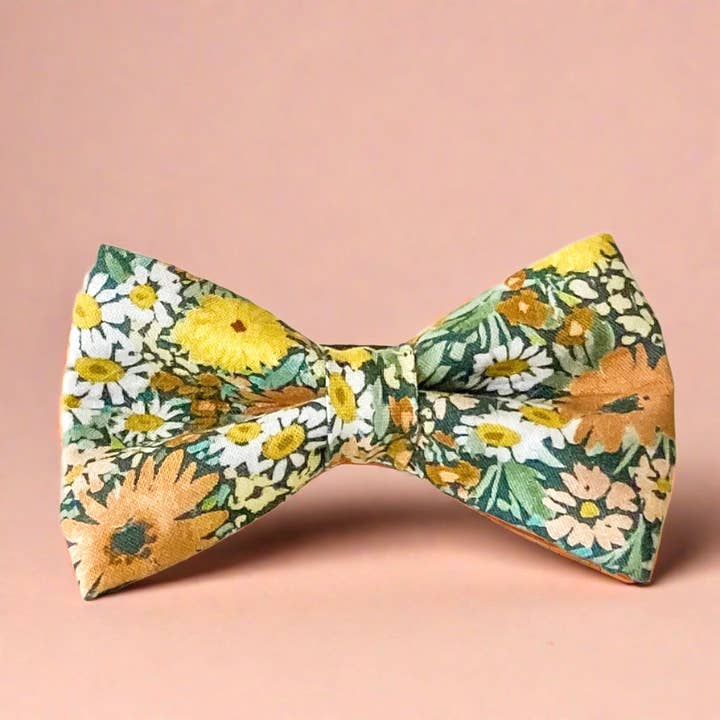 Dog bow tie Wild Daisies sage and peach fuzz pet accessory for wholesale by doggish
