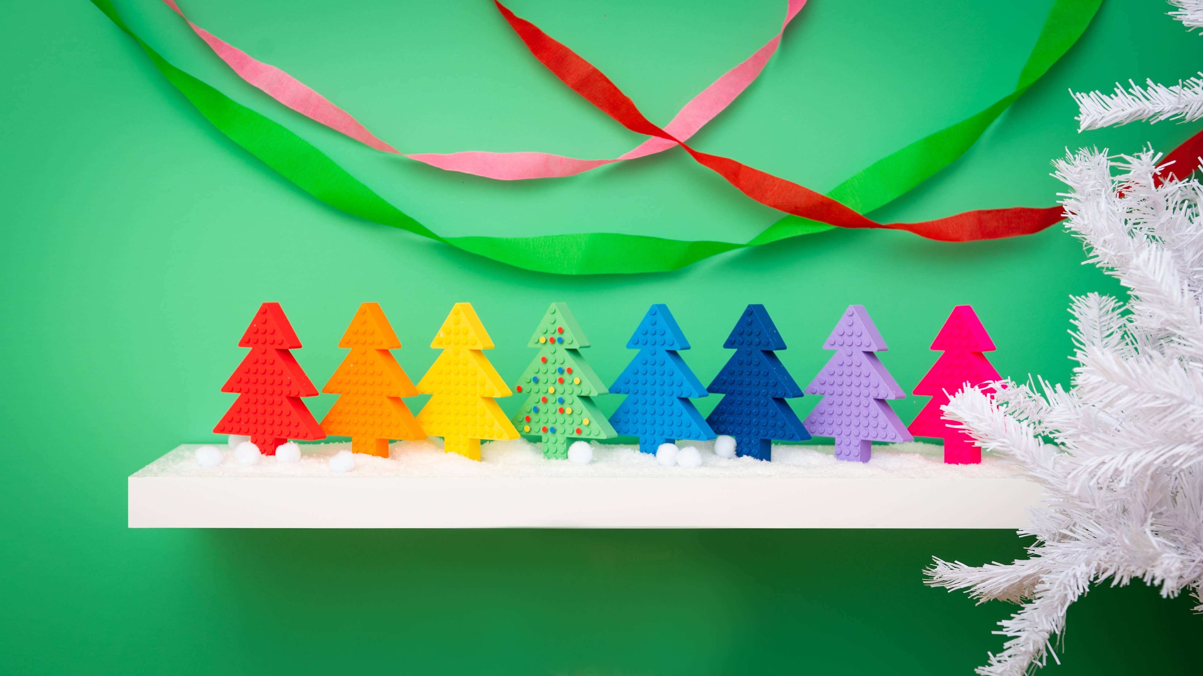 Made Happy Gifts - Wholesale Christmas Decoration - Christmas Tree Ornament | LEGO Compatible Christmas Tree5