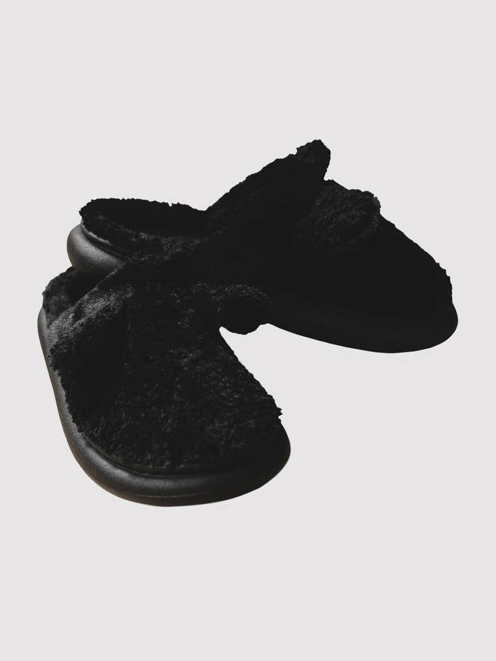 Bear Slippers - MMAS800 for wholesale by MILLIE + MOOSE