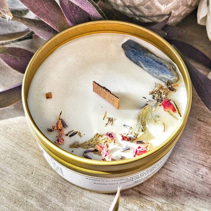 Candela di soia Meditate ~ Incenso, Lavanda, Legno di cedro, Ylang Ylang, Limone e Pompelmo per la vendita all'ingrosso da parte di Heart of Gold Apothecary