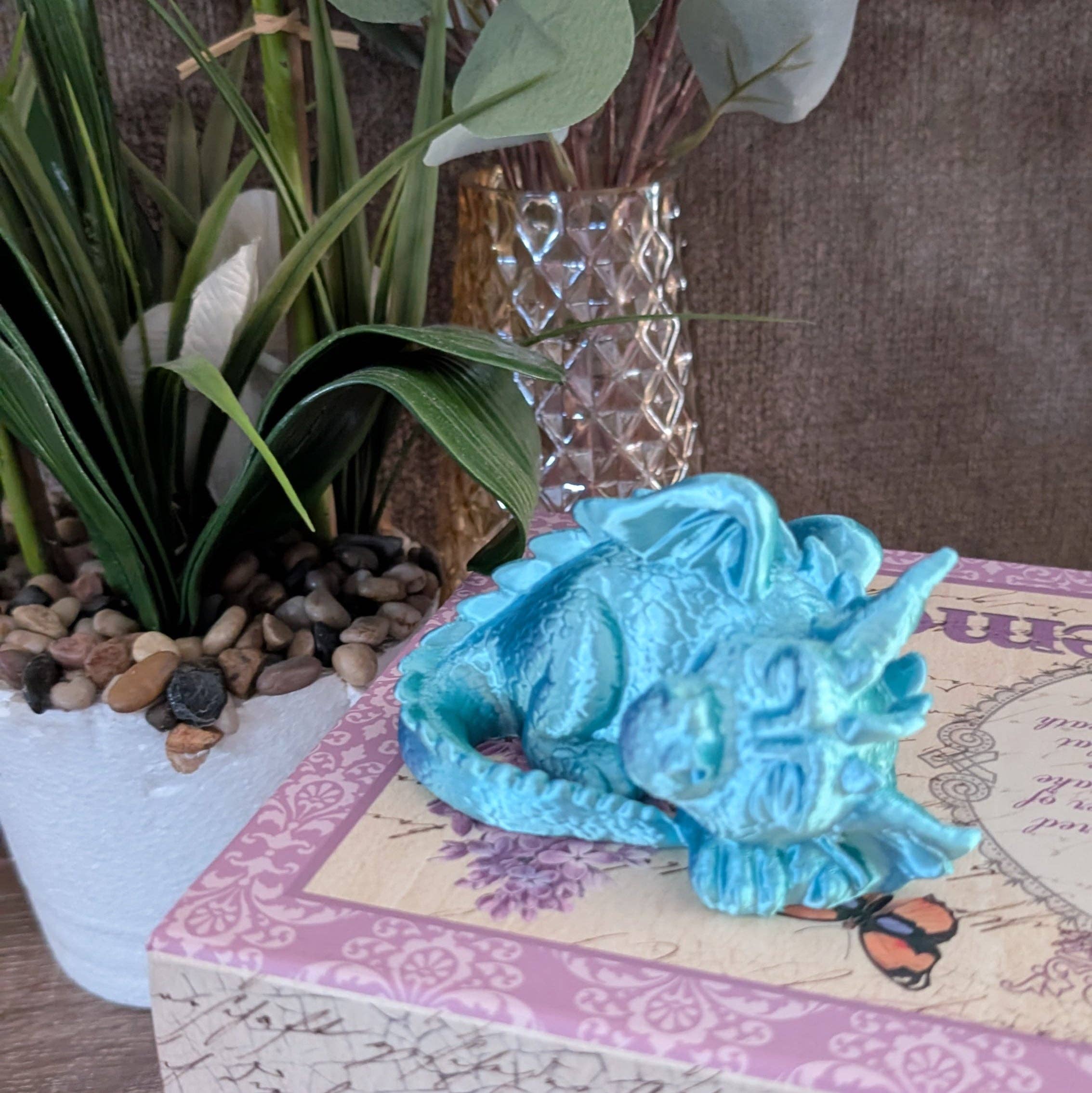The Gift Genie LLC - Wholesale Decorative Figurine - Sleeping Baby Dragon Decor1