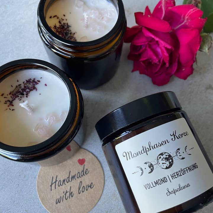 Vollmond | Herzöffnung / eine Sojawachs Duftkerze mit Rosengeranie 90g für den Großhandel von seifenwaren.de
