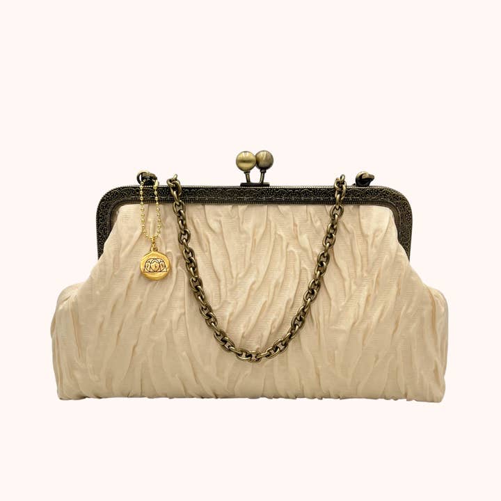 LEA Pleated Cream for wholesale by Giratine