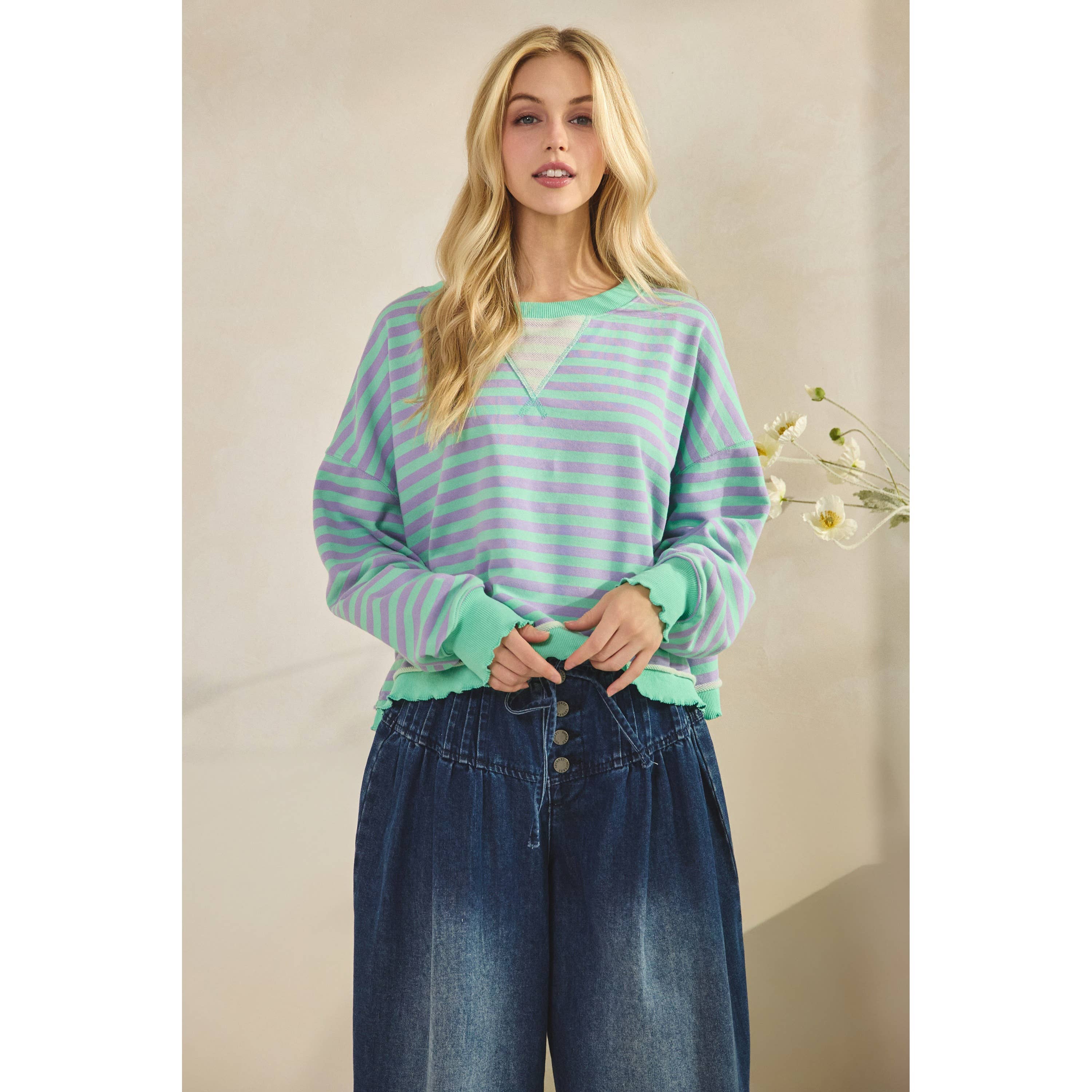 Veveret - Wholesale Tunic - Women's - Cropped Striped French Terry Top2