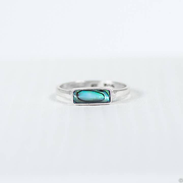 Alicia Shell Ring for wholesale by Betty Belts | Ocean Lovers®