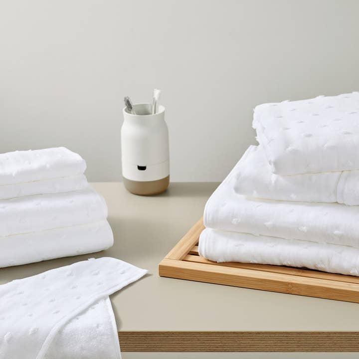 UCHINO Zero Twist Gauze Dot - White for wholesale by UCHINO