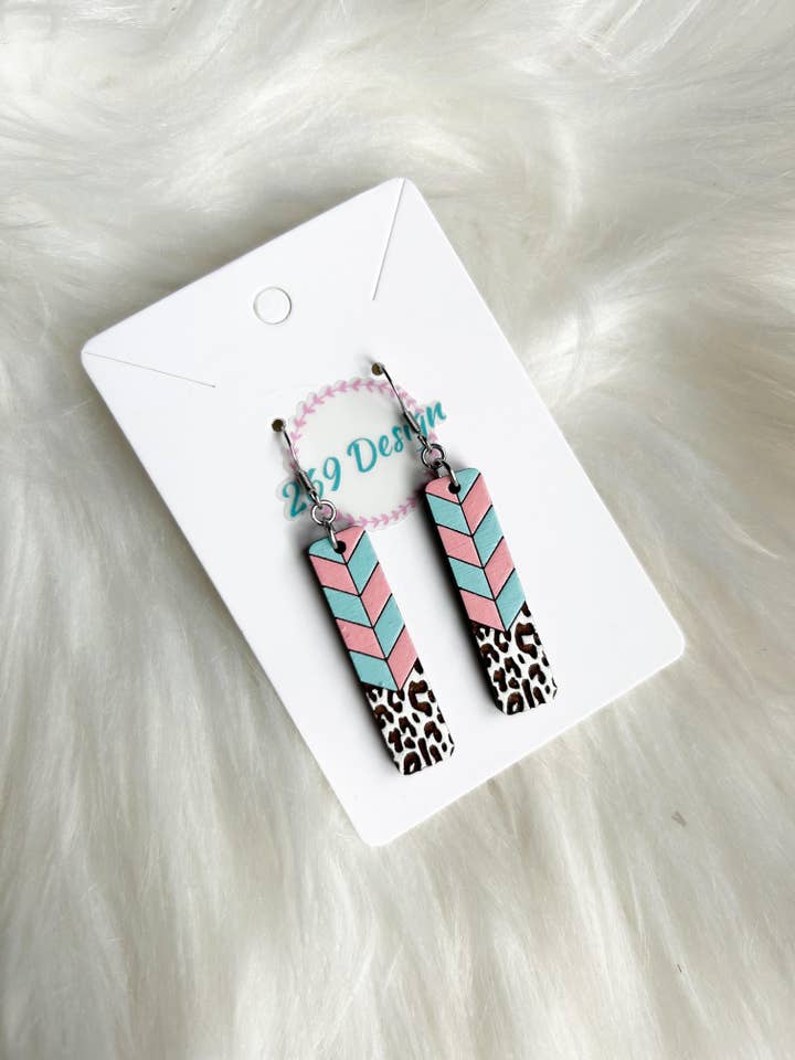 Pendentifs de bar Chevron Leopard pour la vente par 269 Design