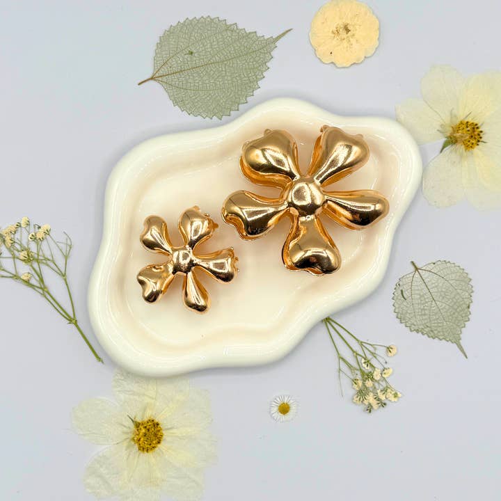 Love Attack - Wholesale Hair Clip - Women's - Nali Flower Metal Hair Claw Clips20