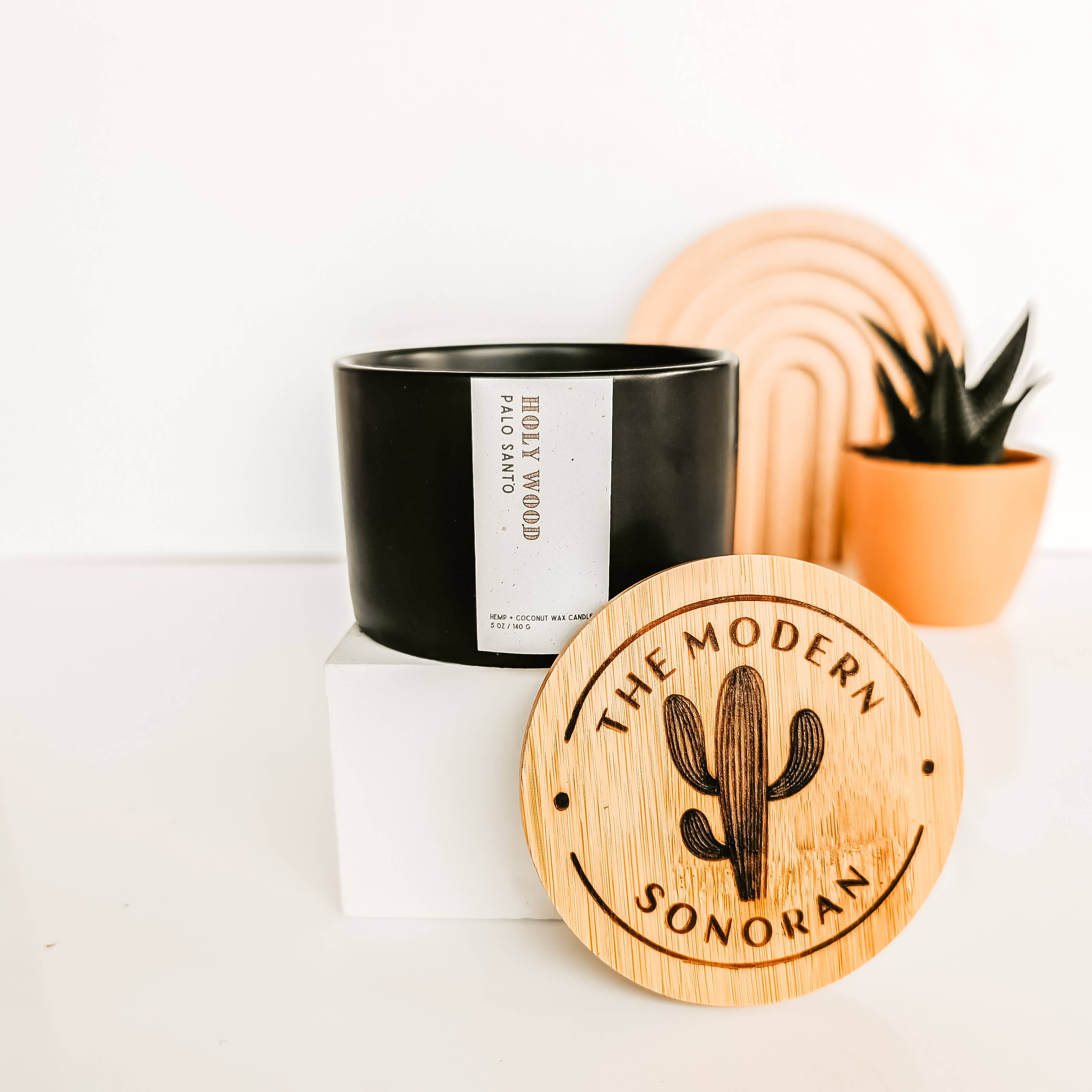 The Modern Sonoran – Großhandel Kerze im Glas / gefüllte Kerze – Holy Wood: Palo Santo Hanf-Kerze 141 g (Boho-Dekor & Geschenk)5