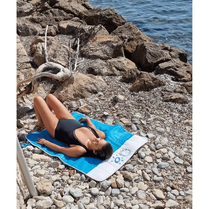 Plouf Safety Concept - Wholesale Inflatables - 2-in-1 Floating Mattress: Relaxation & Idleness11